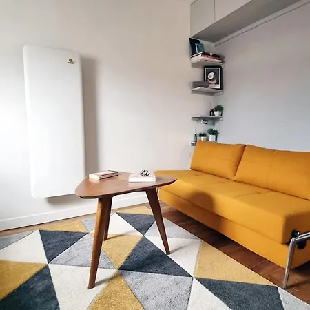 Charming Aligre Bastille Neighborhood Daire Paris